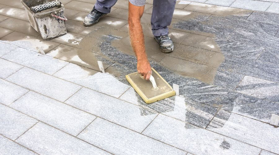 Professional gutter cleaning in Springfield, SC